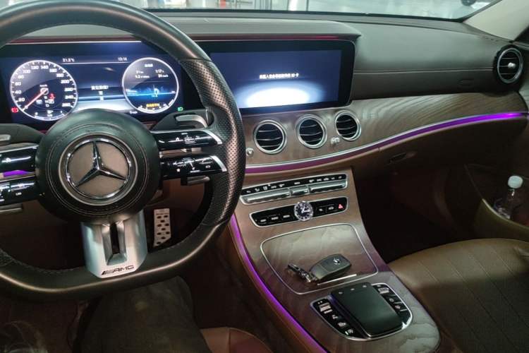 Used Mercedes-Benz E-Class 2020 E 300 L Luxury Model Audio And AC Panel