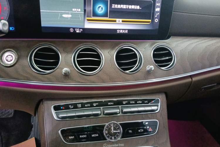 Used Mercedes-Benz E-Class 2020 E 260 L Audio And AC Panel