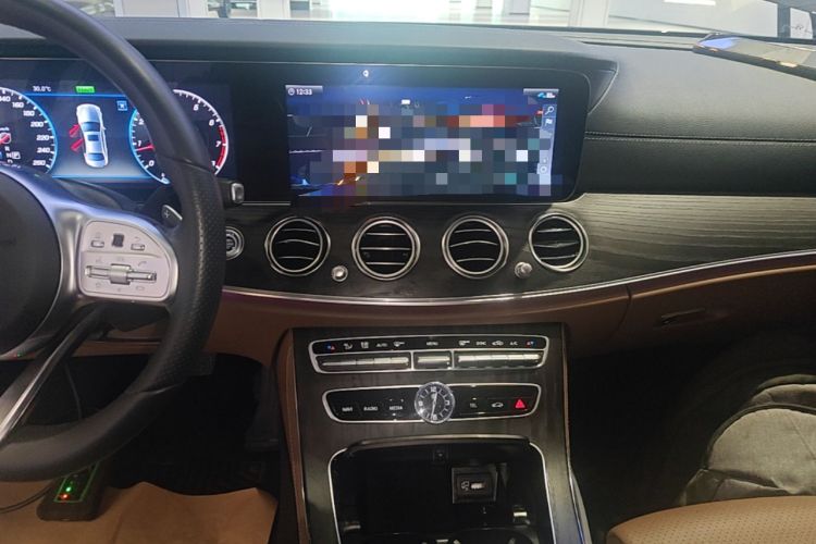 Used Mercedes-Benz E-Class 2020 Facelift E 260 L Sport Edition Audio And AC Panel