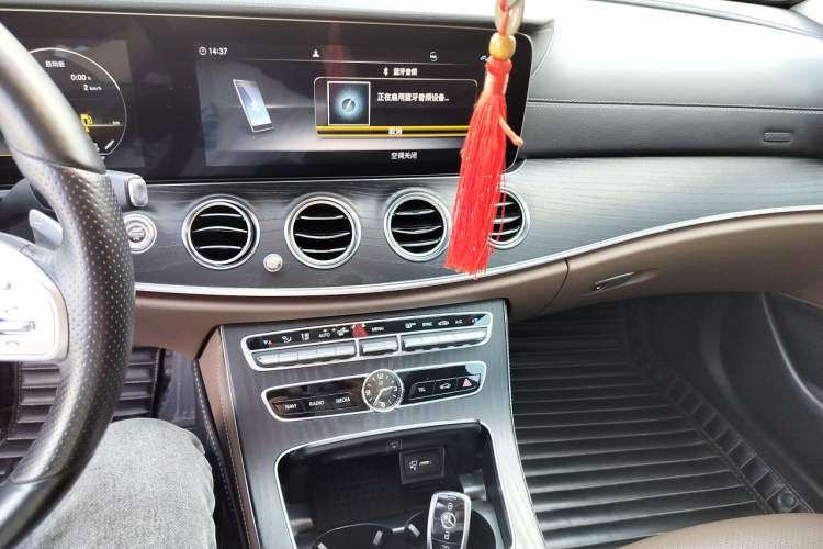 Used Mercedes-Benz E-Class 2020 Restyled E 300 L Sport Exclusive Edition Audio And AC Panel