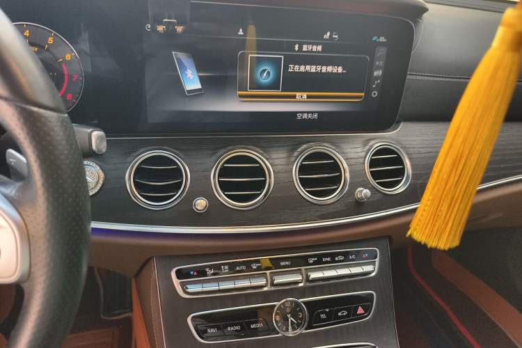 Used Mercedes-Benz E-Class 2020 Restyled E 300 L Sport Exclusive Edition Audio And AC Panel