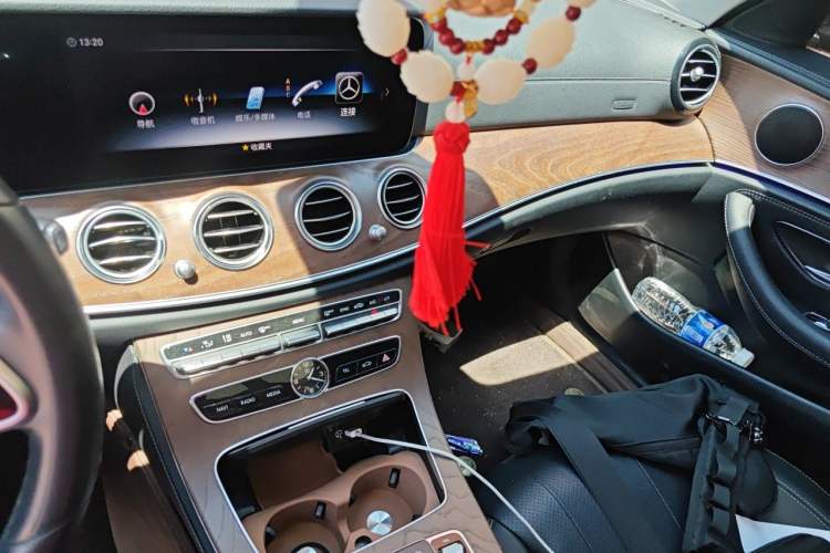 Used Mercedes-Benz E-Class 2020 Facelift E 300 L Stylish Edition Audio And AC Panel