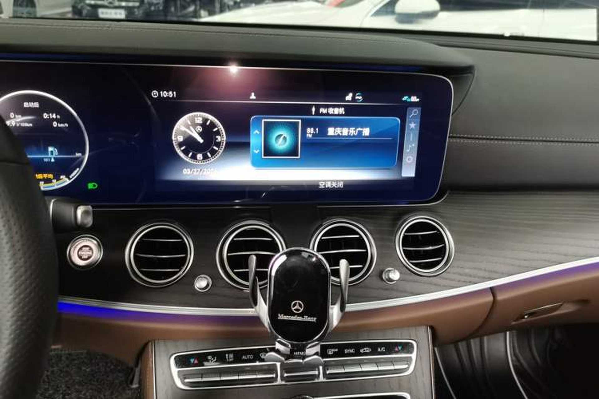 Used Mercedes-Benz E-Class 2020 Restyled E 300 L Sport Exclusive Edition Audio And AC Panel
