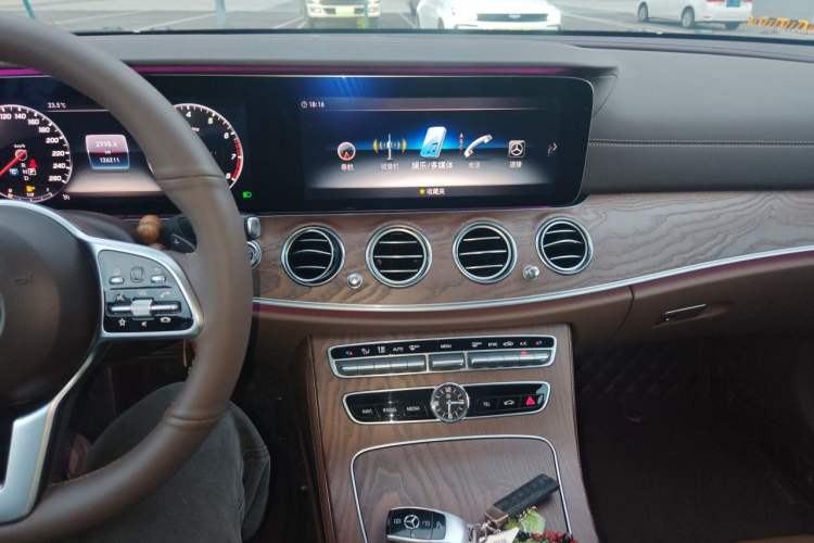 Used Mercedes-Benz E-Class 2020 E 300 L Stylish Model Audio And AC Panel