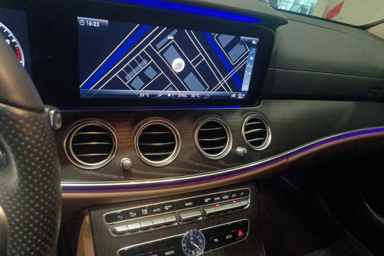 Used Mercedes-Benz E-Class 2020 Restyled E 300 L Sporty and Stylish Edition Audio And AC Panel