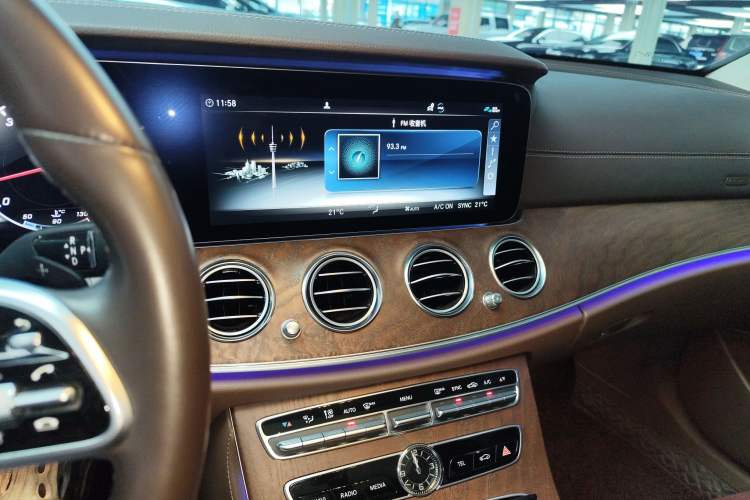 Used Mercedes-Benz E-Class 2020 E 300 L Luxury Model Audio And AC Panel