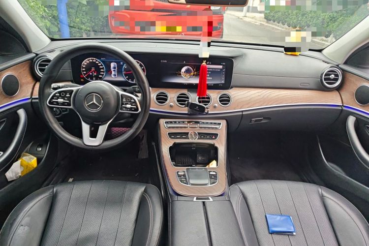 Used Mercedes-Benz E-Class 2020 E 300 L Stylish Model Center Console