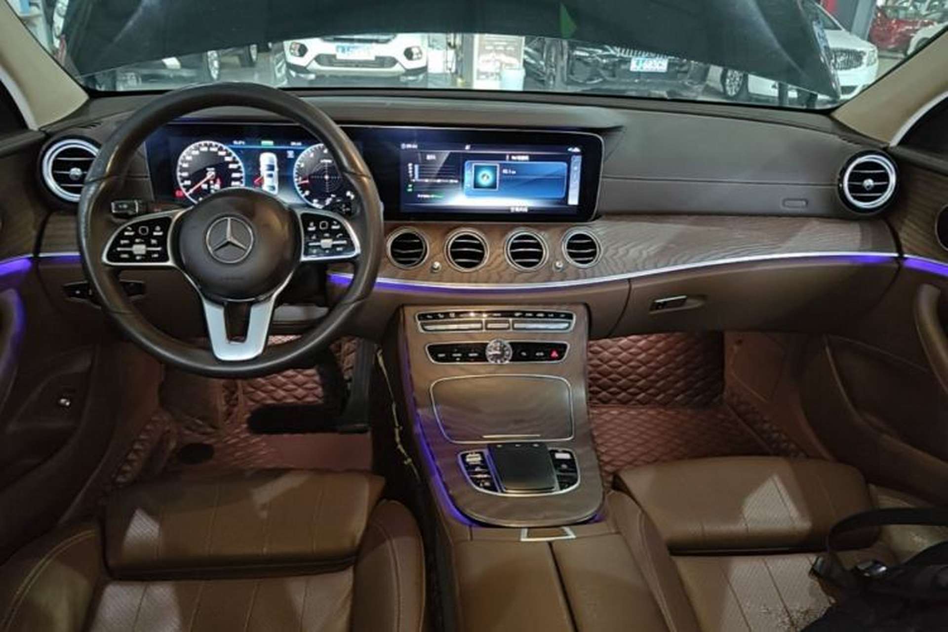Used Mercedes-Benz E-Class 2020 Facelift E 260 L Center Console