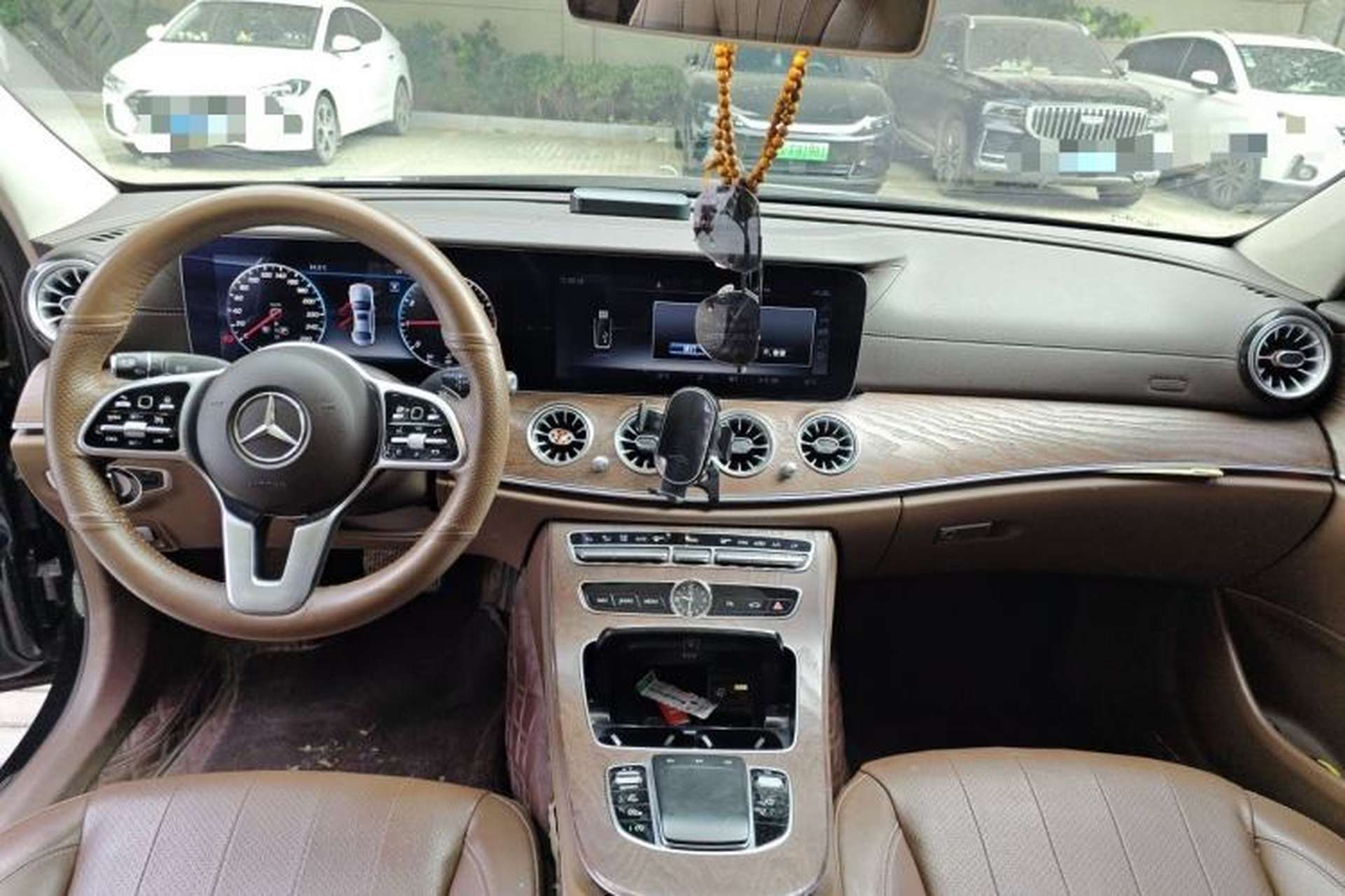 Used Mercedes-Benz E-Class 2020 E 300 L Stylish Model Center Console