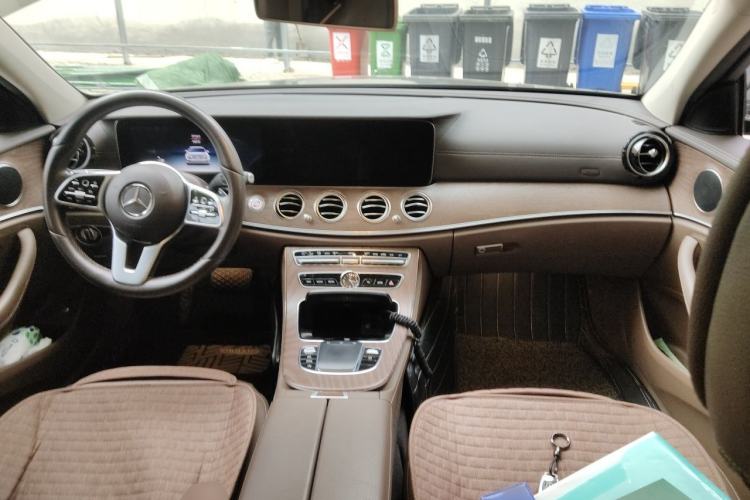 Used Mercedes-Benz E-Class 2020 E 300 L Stylish Model Center Console