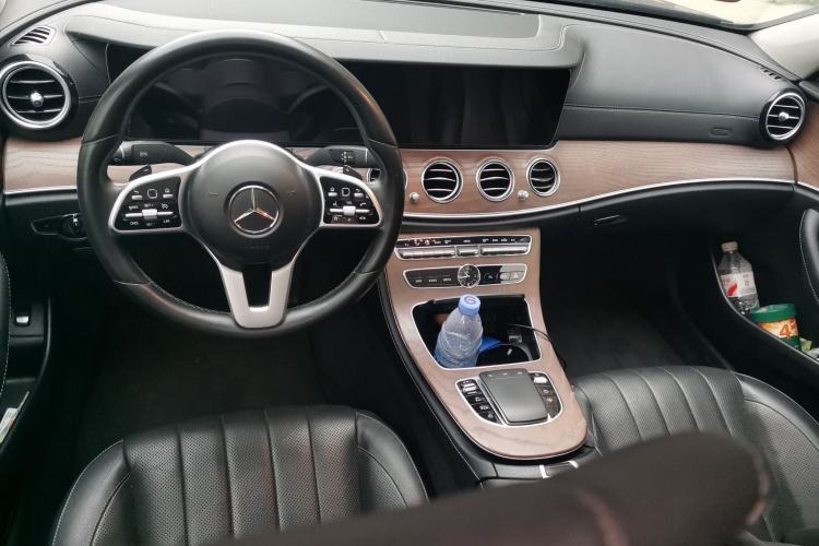 Used Mercedes-Benz E-Class 2020 Restyled E 300 L Exclusive Edition Center Console