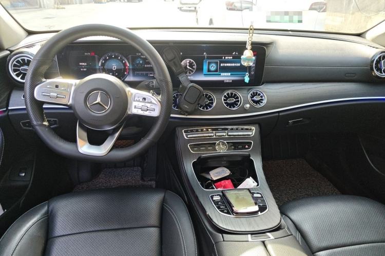Used Mercedes-Benz E-Class 2020 Restyled E 300 L Sporty and Stylish Edition Center Console
