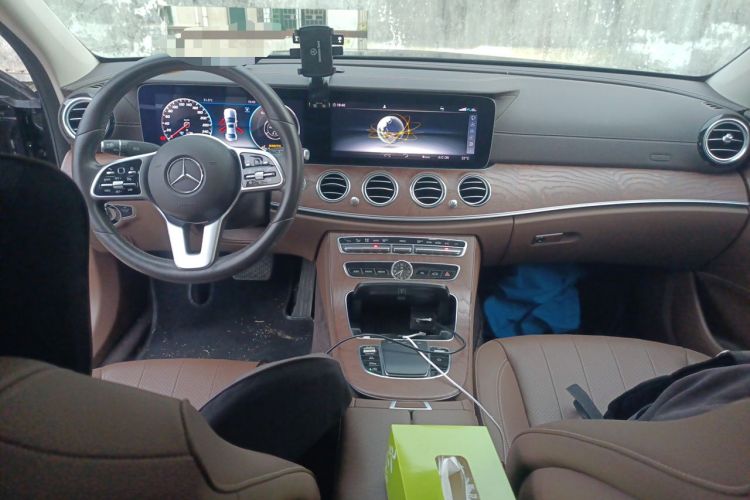 Used Mercedes-Benz E-Class 2020 E 300 L Stylish Model Center Console