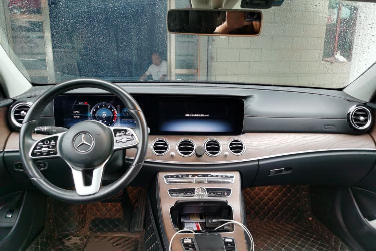 Used Mercedes-Benz E-Class 2020 E 300 L Stylish Model Center Console