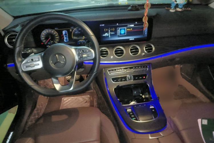 Used Mercedes-Benz E-Class 2020 Restyled E 300 L Sporty and Stylish Edition Center Console