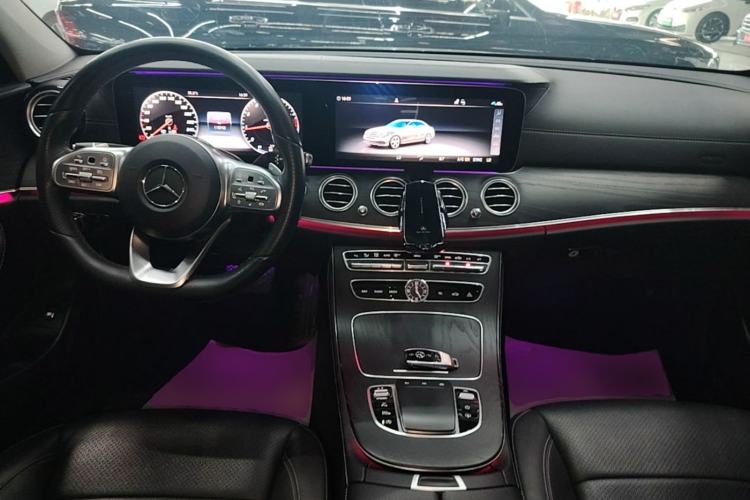 Used Mercedes-Benz E-Class 2020 Restyled E 300 L Sport Exclusive Edition Center Console