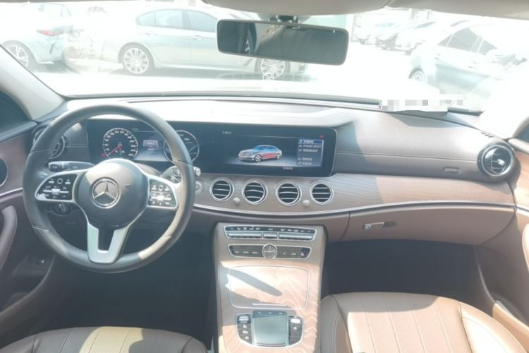 Used Mercedes-Benz E-Class 2020 E 300 L Stylish Model Center Console
