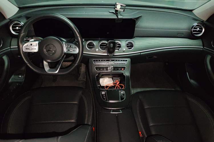 Used Mercedes-Benz E-Class 2020 Restyled E 300 L Sporty and Stylish Edition Center Console