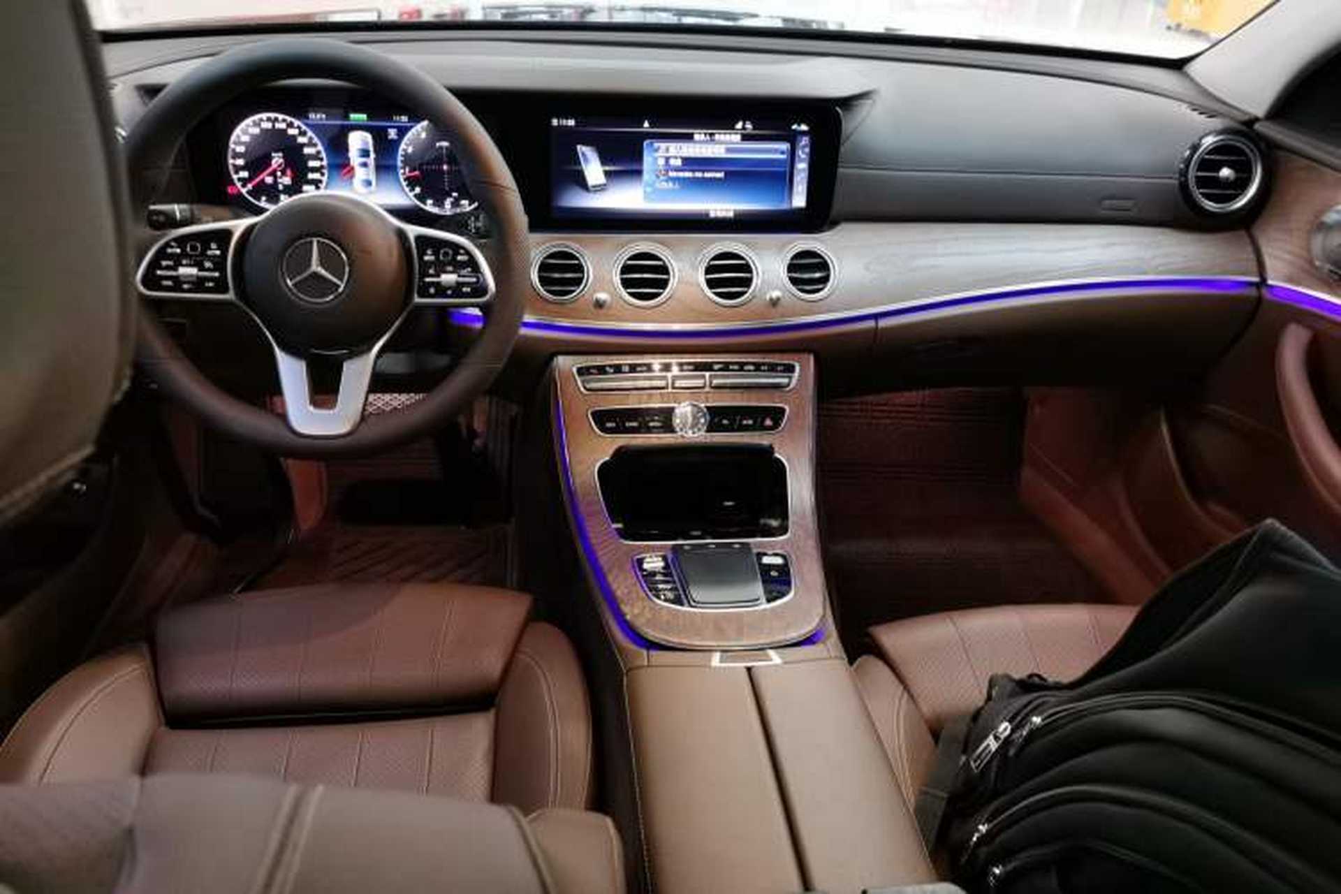 Used Mercedes-Benz E-Class 2020 E 260 L 4MATIC Center Console