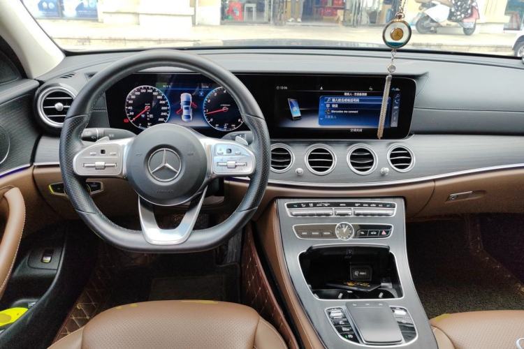 Used Mercedes-Benz E-Class 2020 Restyled E 300 L Sporty and Stylish Edition Center Console