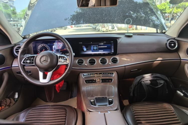 Used Mercedes-Benz E-Class 2020 E 300 L Stylish Model Center Console