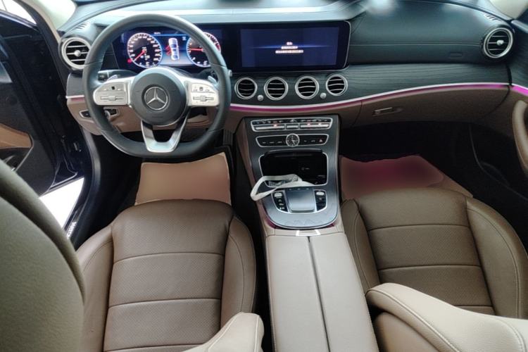 Used Mercedes-Benz E-Class 2020 Restyled E 300 L Sporty and Stylish Edition Center Console