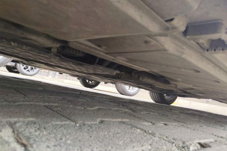 Used Mercedes-Benz E-Class 2020 E 300 L Luxury Model Chassis Front Left
