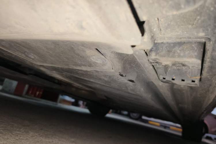 Used Mercedes-Benz E-Class 2020 E 300 L Luxury Model Chassis Front Left