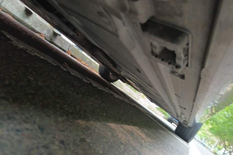 Used Mercedes-Benz E-Class 2020 E 300 L Luxury Model Chassis Front Left