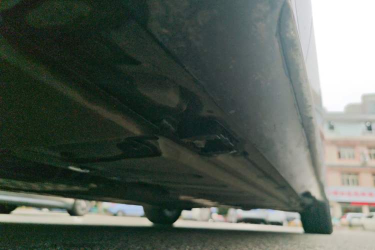 Used Mercedes-Benz E-Class 2020 E 300 L Sport Luxury Edition Chassis Front Left