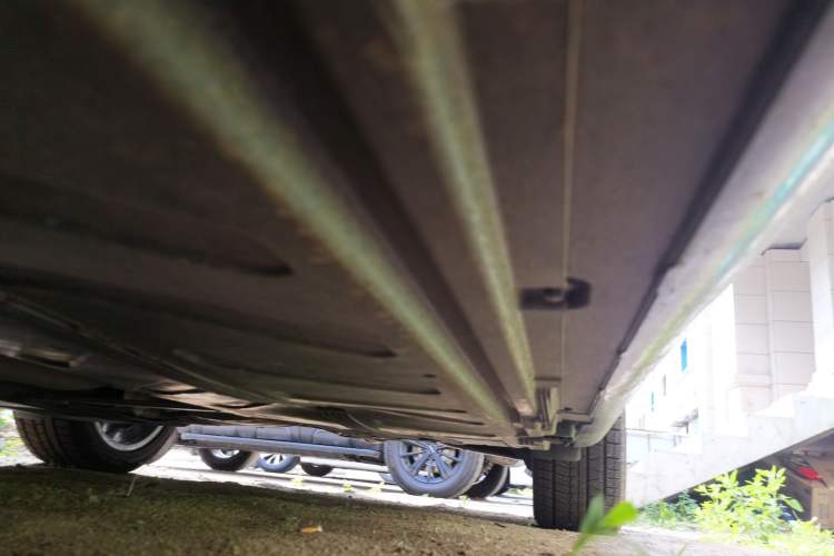 Used Mercedes-Benz E-Class 2020 Restyled E 300 L Exclusive Edition Chassis Front Left