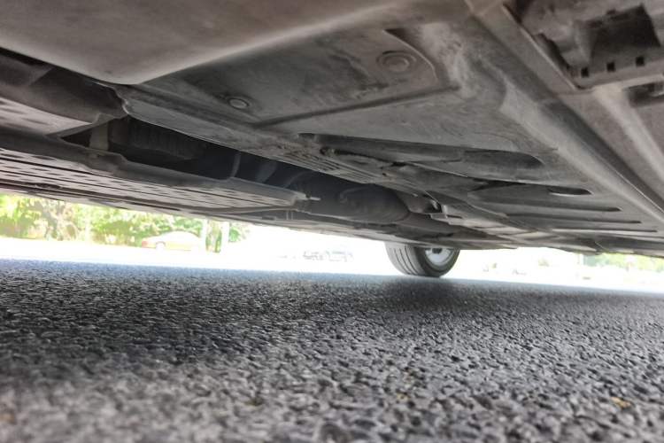 Used Mercedes-Benz E-Class 2020 Facelift E 260 L Chassis Front Left