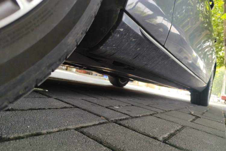 Used Mercedes-Benz E-Class 2020 E 300 L Luxury Model Chassis Front Left