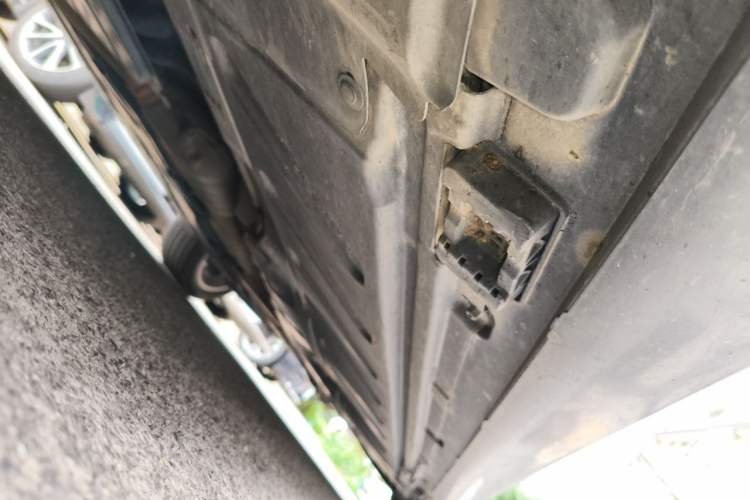 Used Mercedes-Benz E-Class 2020 E 300 L Stylish Model Chassis Front Left