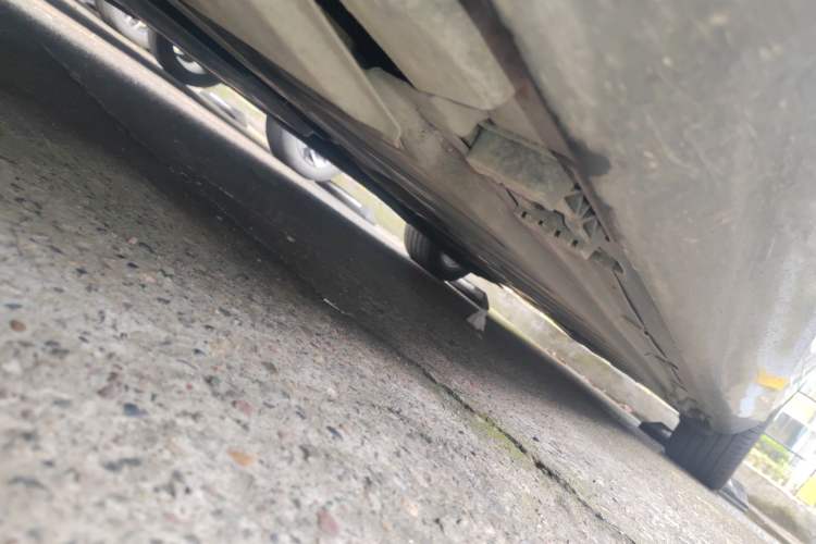 Used Mercedes-Benz E-Class 2020 E 300 L Stylish Model Chassis Front Left