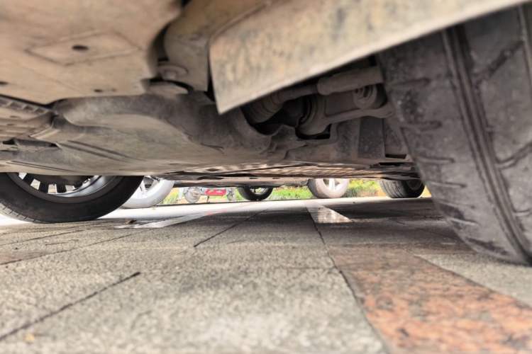 Used Mercedes-Benz E-Class 2020 E 300 L Stylish Model Chassis Front Left