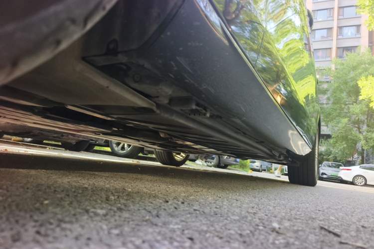 Used Mercedes-Benz E-Class 2020 E 300 L Stylish Model Chassis Front Left