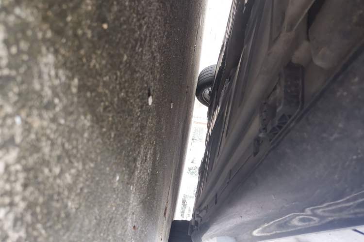 Used Mercedes-Benz E-Class 2020 Facelift E 260 L Chassis Front Left