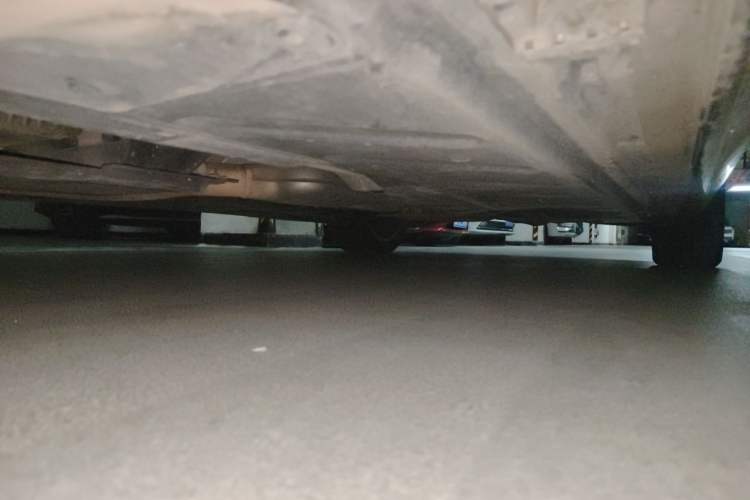 Used Mercedes-Benz E-Class 2020 E 300 L Luxury Model Chassis Front Left