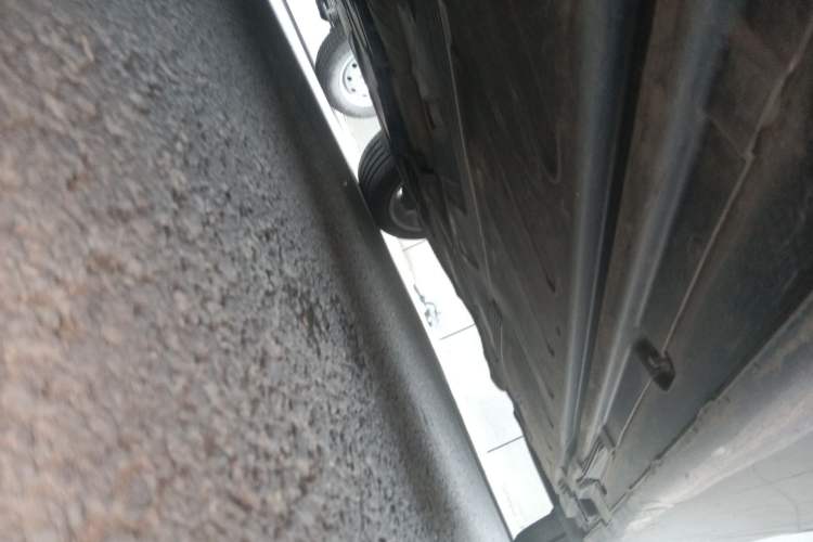 Used Mercedes-Benz E-Class 2020 E 300 L Luxury Model Chassis Front Left