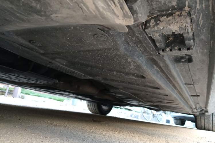 Used Mercedes-Benz E-Class 2020 Restyled E 300 L Sporty and Stylish Edition Chassis Front Left