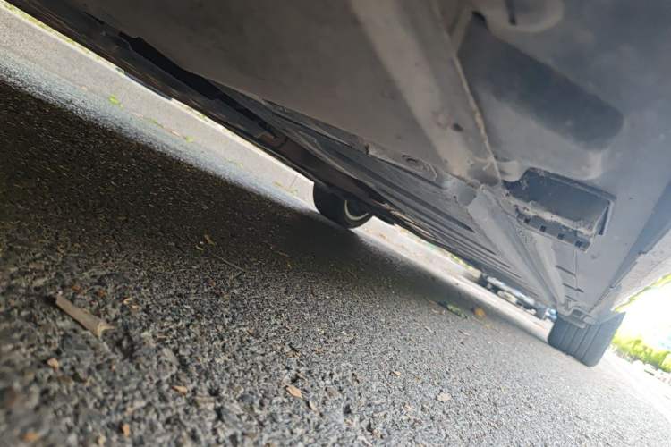 Used Mercedes-Benz E-Class 2020 E 300 L Luxury Model Chassis Front Left