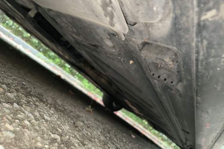 Used Mercedes-Benz E-Class 2020 E 300 L Sporty and Stylish Model Chassis Front Left