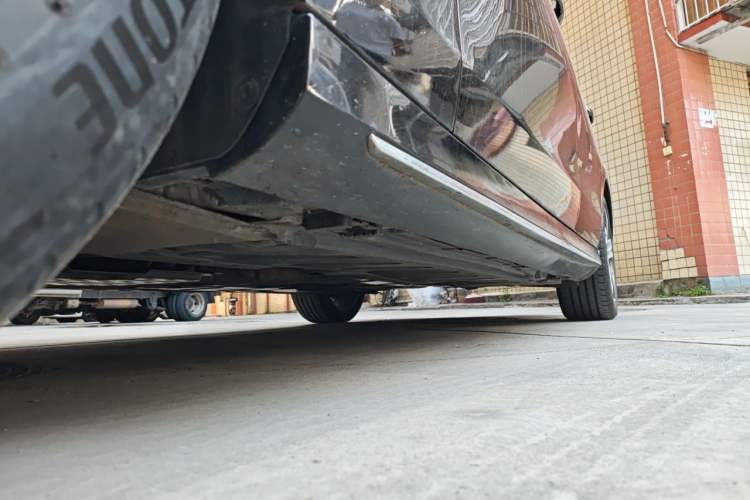 Used Mercedes-Benz E-Class 2020 Facelift E 260 L Sport Edition Chassis Front Left