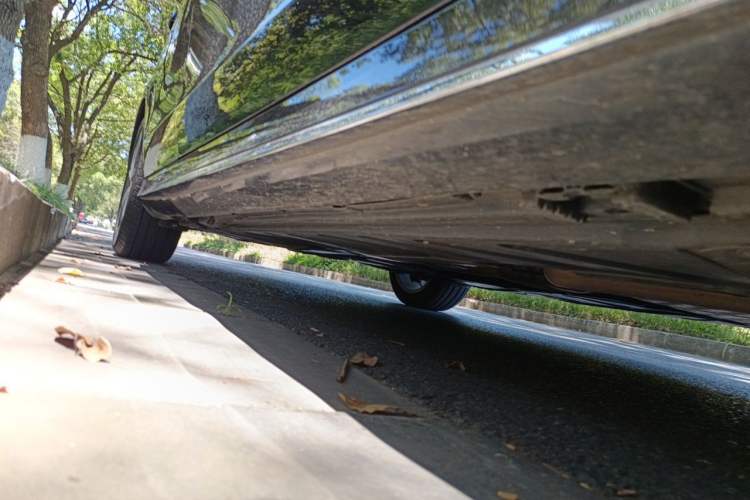 Used Mercedes-Benz E-Class 2020 Restyled E 300 L Sporty and Stylish Edition Chassis Front Right