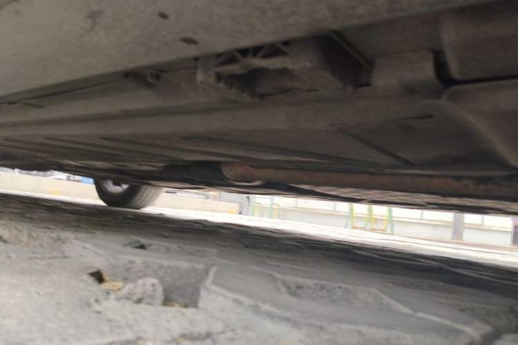 Used Mercedes-Benz E-Class 2020 E 300 L Luxury Model Chassis Front Right