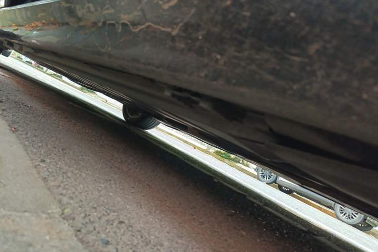 Used Mercedes-Benz E-Class 2020 E 300 L Luxury Model Chassis Front Right