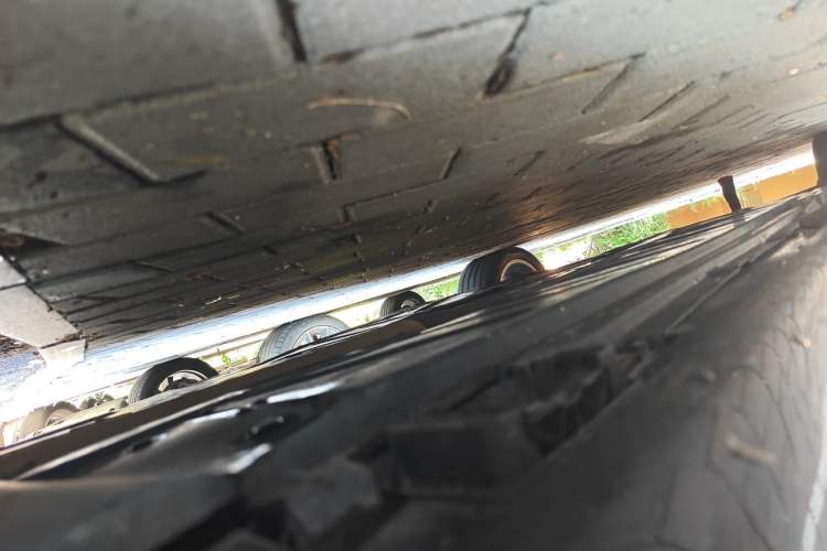 Used Mercedes-Benz E-Class 2020 E 300 L Luxury Model Chassis Front Right