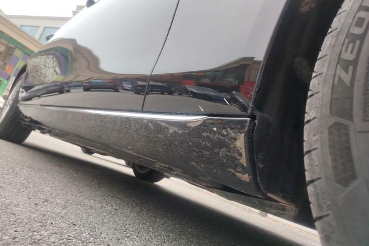 Used Mercedes-Benz E-Class 2020 Facelift E 300 L Stylish Edition Chassis Front Right