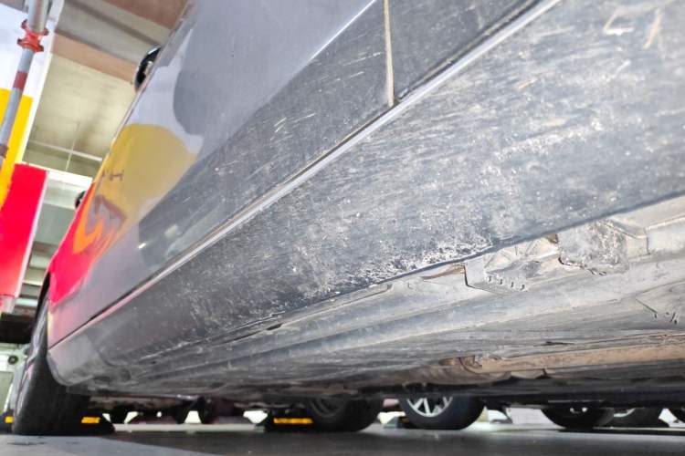 Used Mercedes-Benz E-Class 2020 Facelift E 260 L Chassis Front Right